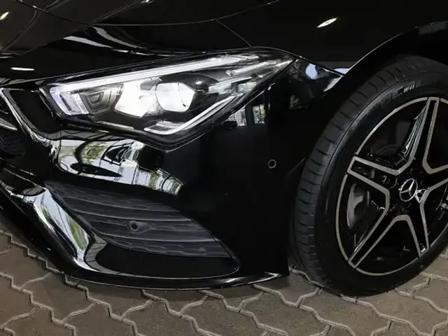 Mercedes-Benz CLA 250