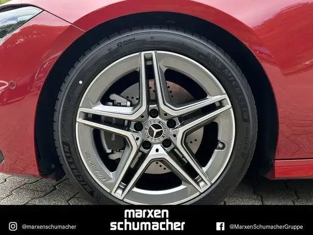 Mercedes-Benz CLA 220