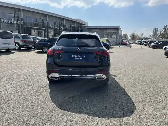 Mercedes-Benz GLC 300