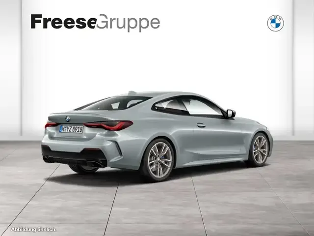 BMW 440