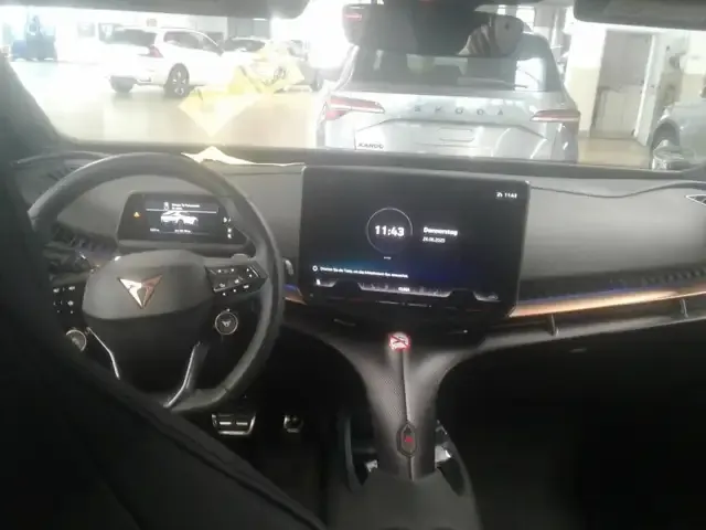 CUPRA Tavascan
