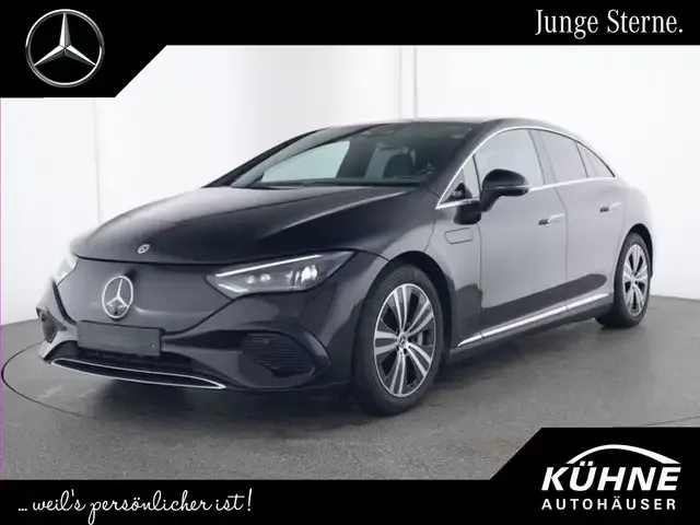 Mercedes-Benz EQE 300