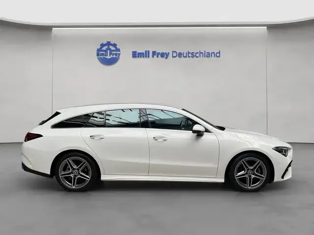 Mercedes-Benz CLA 180