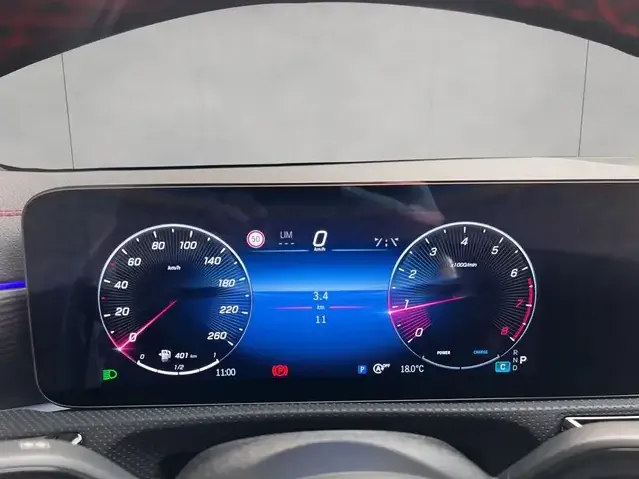 Mercedes-Benz CLA 180