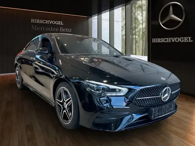 Mercedes-Benz CLA 220