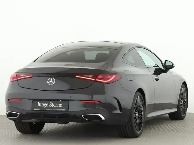 Mercedes-Benz CLE 200