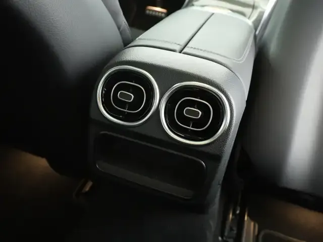 Mercedes-Benz CLE 200