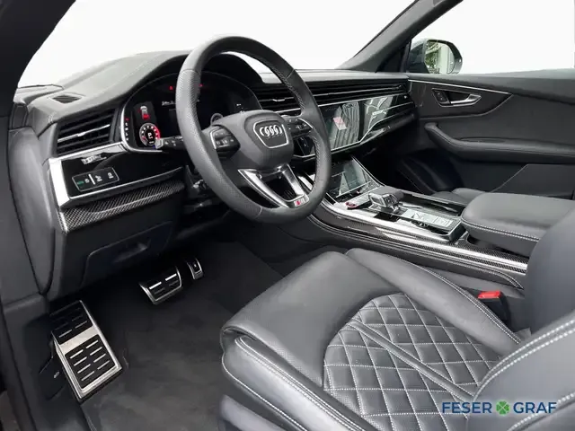 Audi SQ8