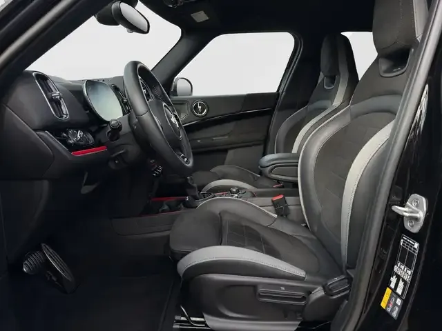 MINI Cooper SE Countryman