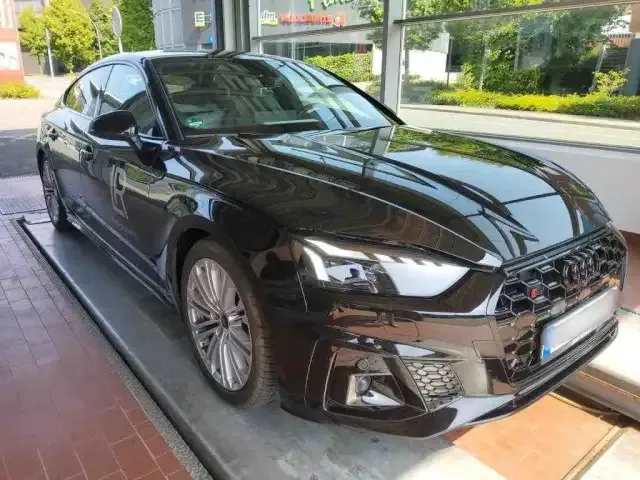 Audi S5
