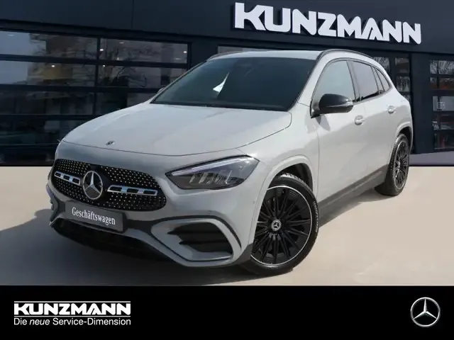Mercedes-Benz GLA 180