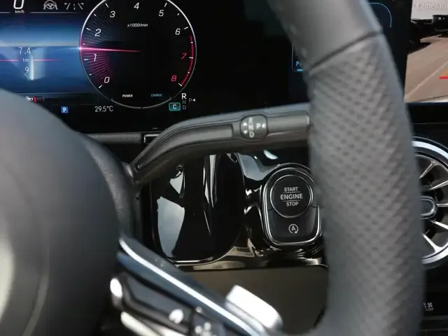 Mercedes-Benz GLA 180