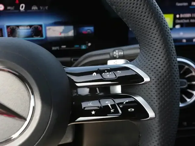 Mercedes-Benz GLA 180