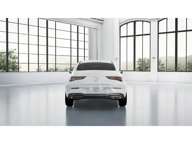 Mercedes-Benz CLA 180