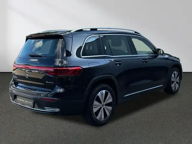 Mercedes-Benz EQB 300