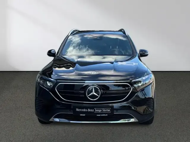 Mercedes-Benz EQB 300