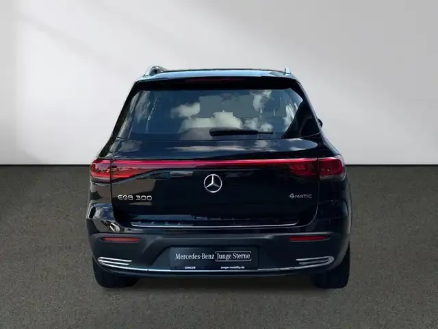 Mercedes-Benz EQB 300