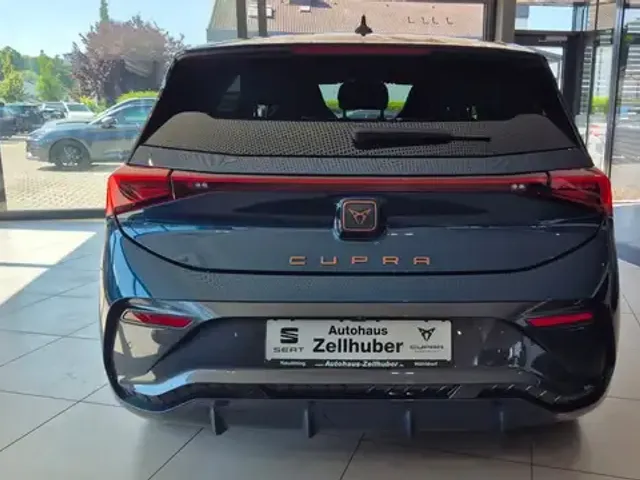 CUPRA Born