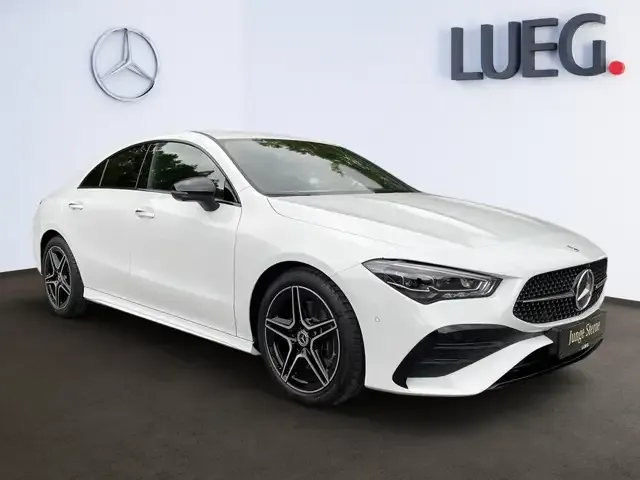 Mercedes-Benz CLA 200