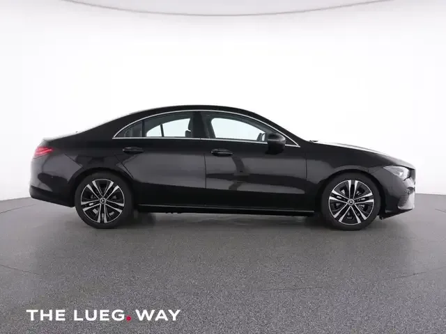 Mercedes-Benz CLA 180