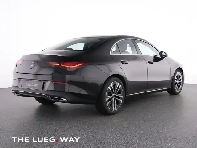 Mercedes-Benz CLA 180