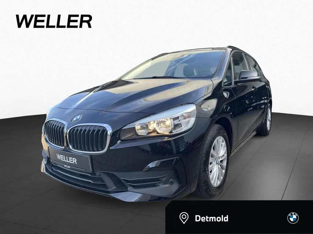 BMW 218