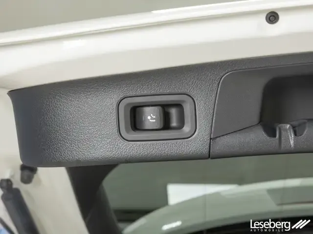 Mercedes-Benz GLA 220