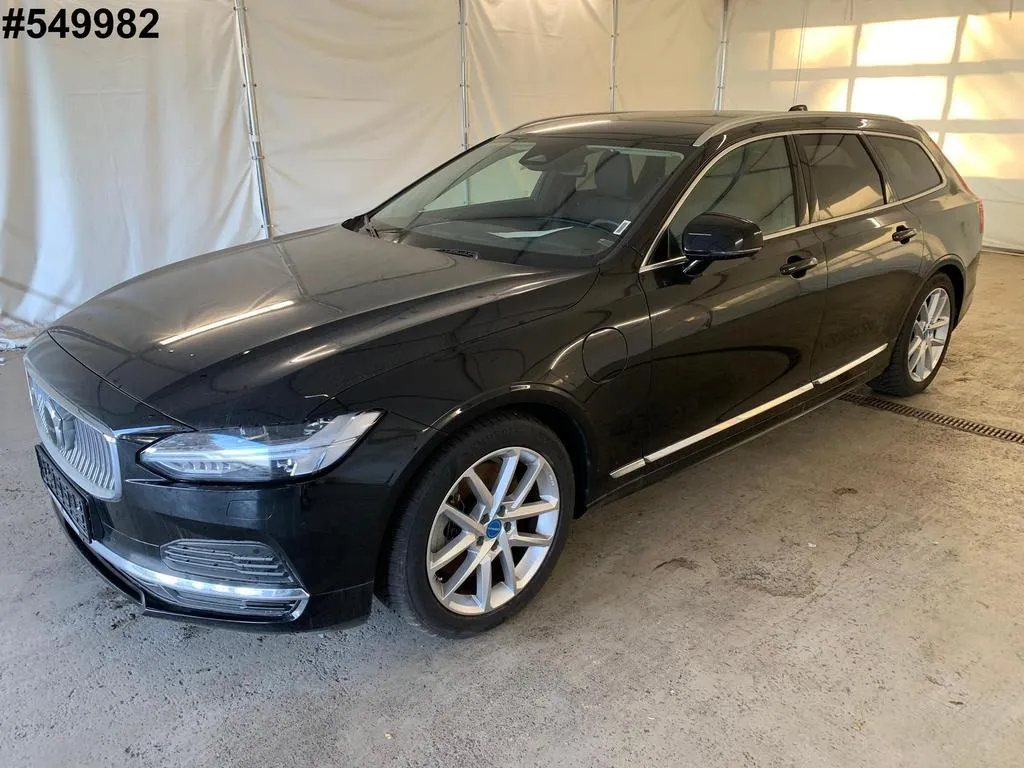 Volvo V90