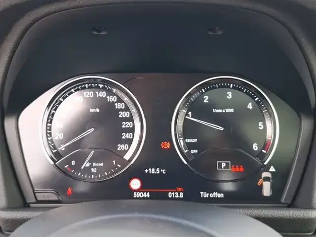 BMW 220