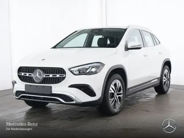 Mercedes-Benz GLA 180