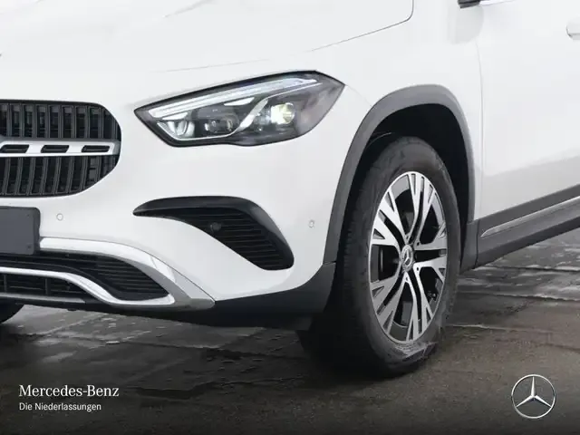 Mercedes-Benz GLA 180