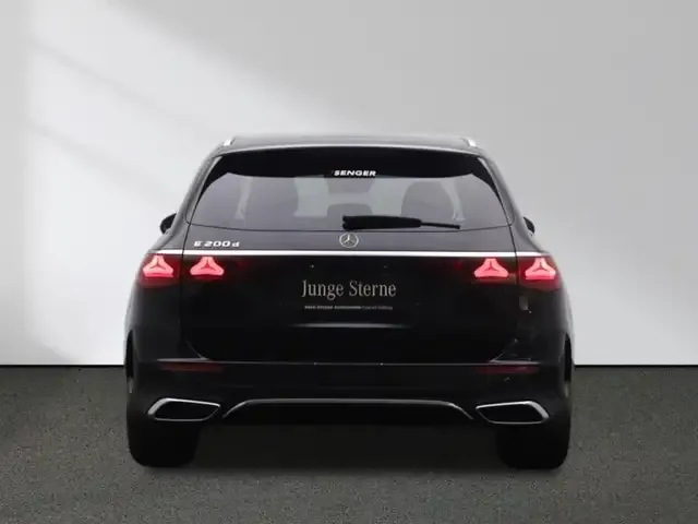 Mercedes-Benz E 200