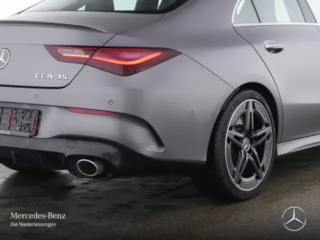 Mercedes-Benz CLA 35 AMG