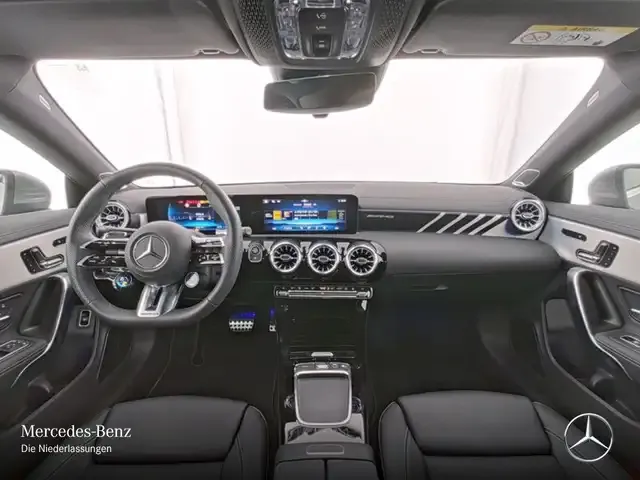 Mercedes-Benz CLA 35 AMG