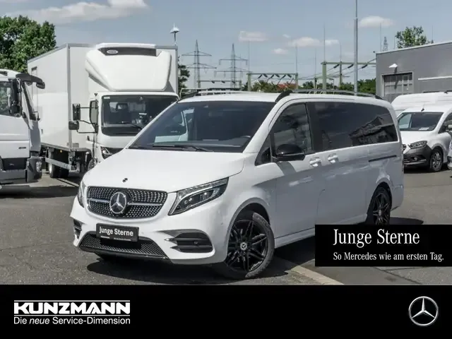 Mercedes-Benz V 250