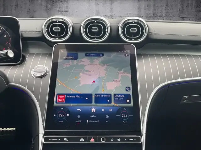 Mercedes-Benz CLE 200