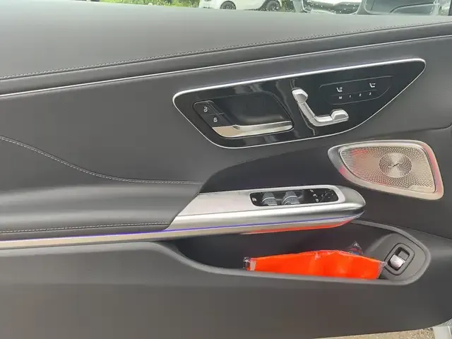 Mercedes-Benz CLE 200