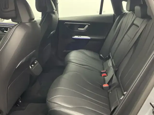 Mercedes-Benz EQE 300