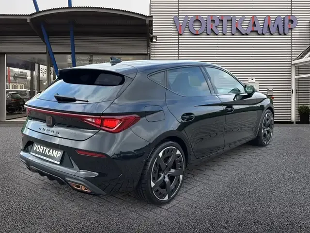 CUPRA Leon