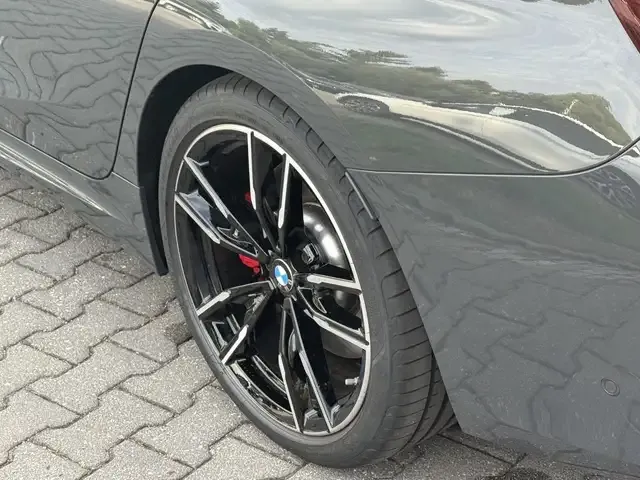 BMW 340