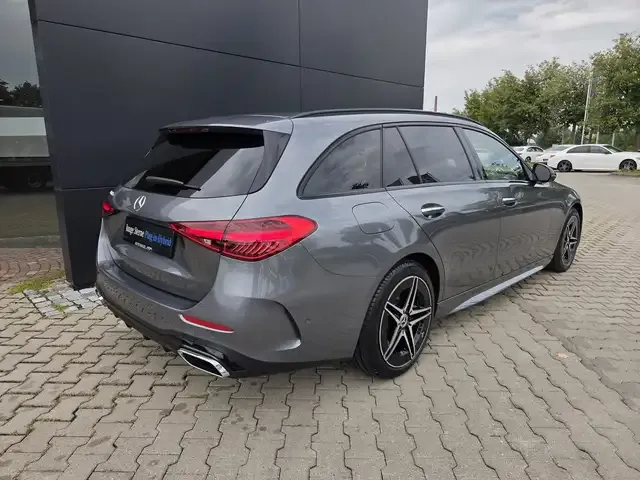 Mercedes-Benz C 300