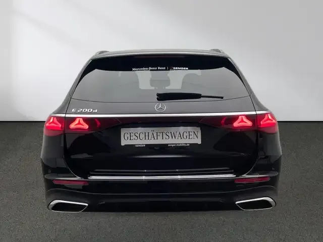 Mercedes-Benz E 200