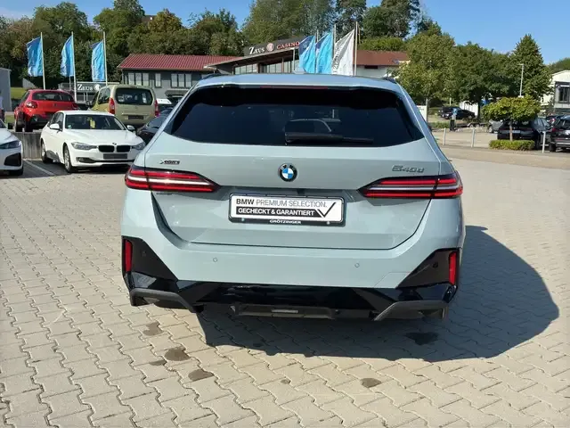 BMW 540