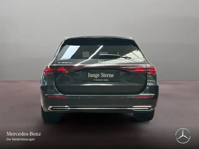 Mercedes-Benz E 300