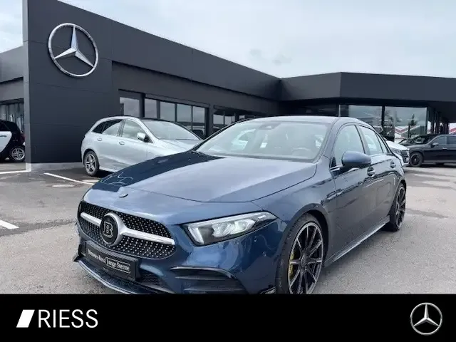 Mercedes-Benz A 180