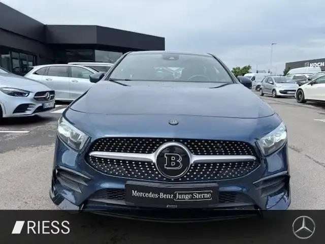 Mercedes-Benz A 180