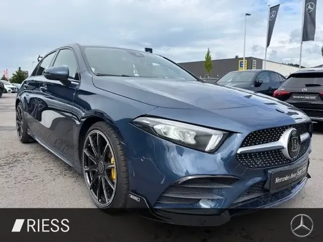 Mercedes-Benz A 180