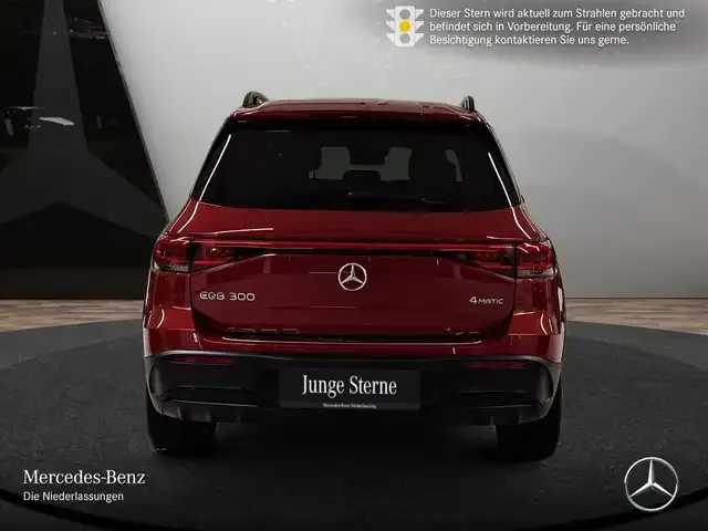 Mercedes-Benz EQB 300