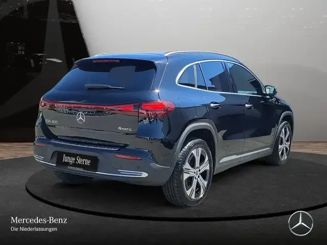 Mercedes-Benz EQA 300