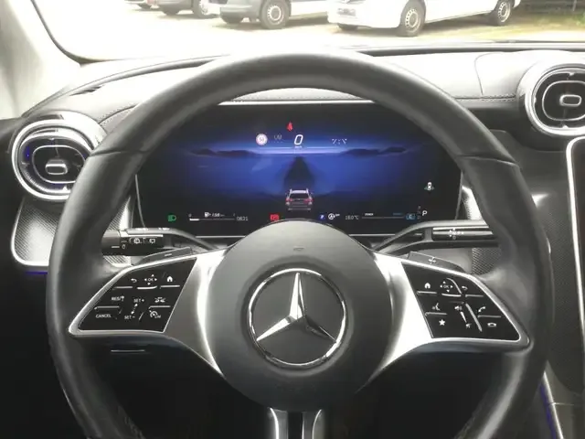 Mercedes-Benz GLC 220